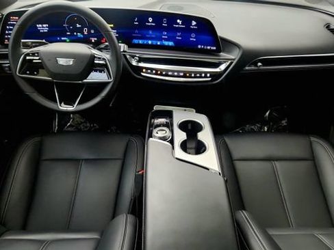 Used 2024 Cadillac Lyriq Tech AWD/4WD image 52