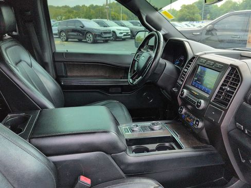 Used 2020 Ford Expedition Limited AWD/4WD image 10