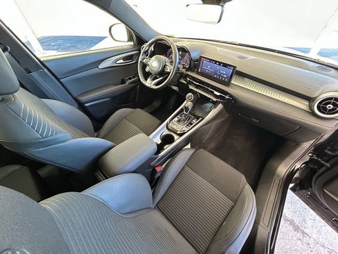 New 2025 Alfa Romeo Tonale image 15