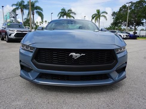 Certified 2025 Ford Mustang Coupe RWD image 24