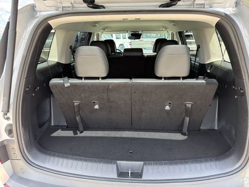 Used 2025 Hyundai Santa Fe SEL FWD image 24