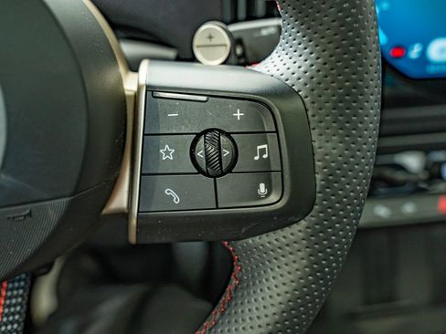 Used 2025 MINI Cooper S FWD image 21