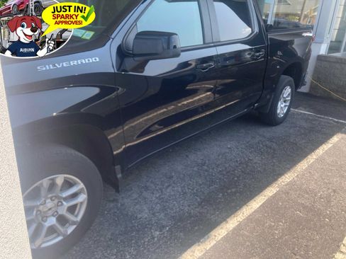 Used 2023 Chevrolet Silverado 1500 RST AWD/4WD image 1