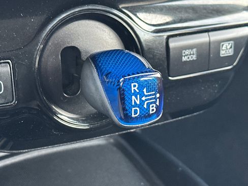 Certified 2022 Toyota Prius LE image 34