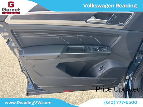 Used 2020 Volkswagen Atlas Cross Sport SEL Premium AWD/4WD image 16