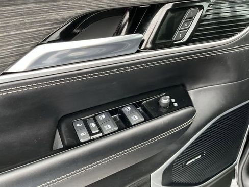 Used 2022 Jeep Wagoneer Series II image 17