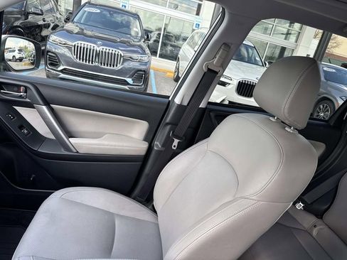 Used 2017 Subaru Forester 2.5i Limited image 16
