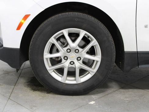 Used 2023 Chevrolet Equinox LT image 18
