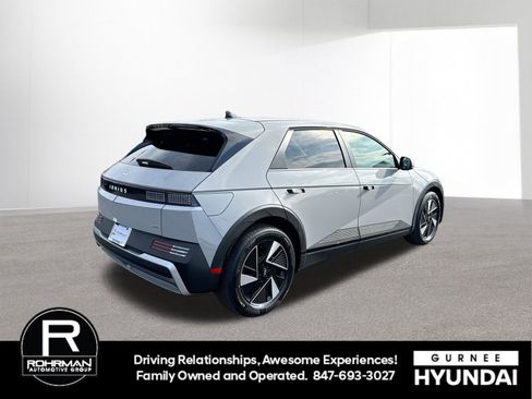 New 2026 Hyundai Ioniq 5 SEL image 10