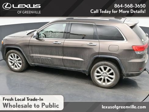 Used 2017 Jeep Grand Cherokee Limited image 23