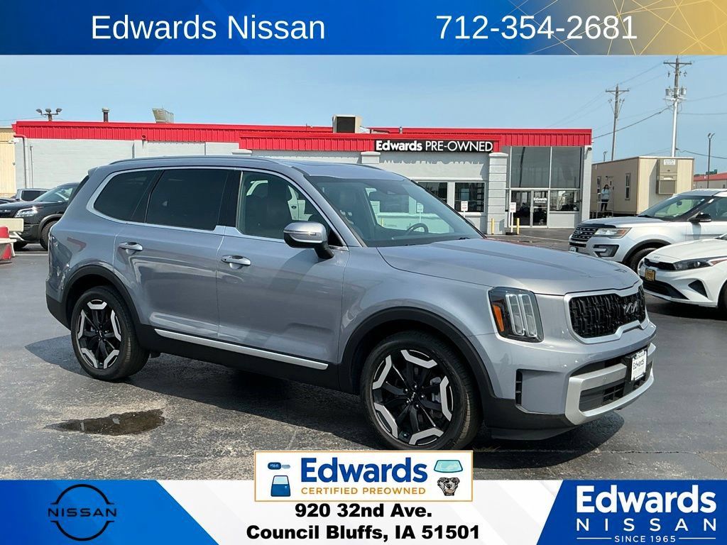Used 2023 Kia Telluride EX AWD/4WD image 1