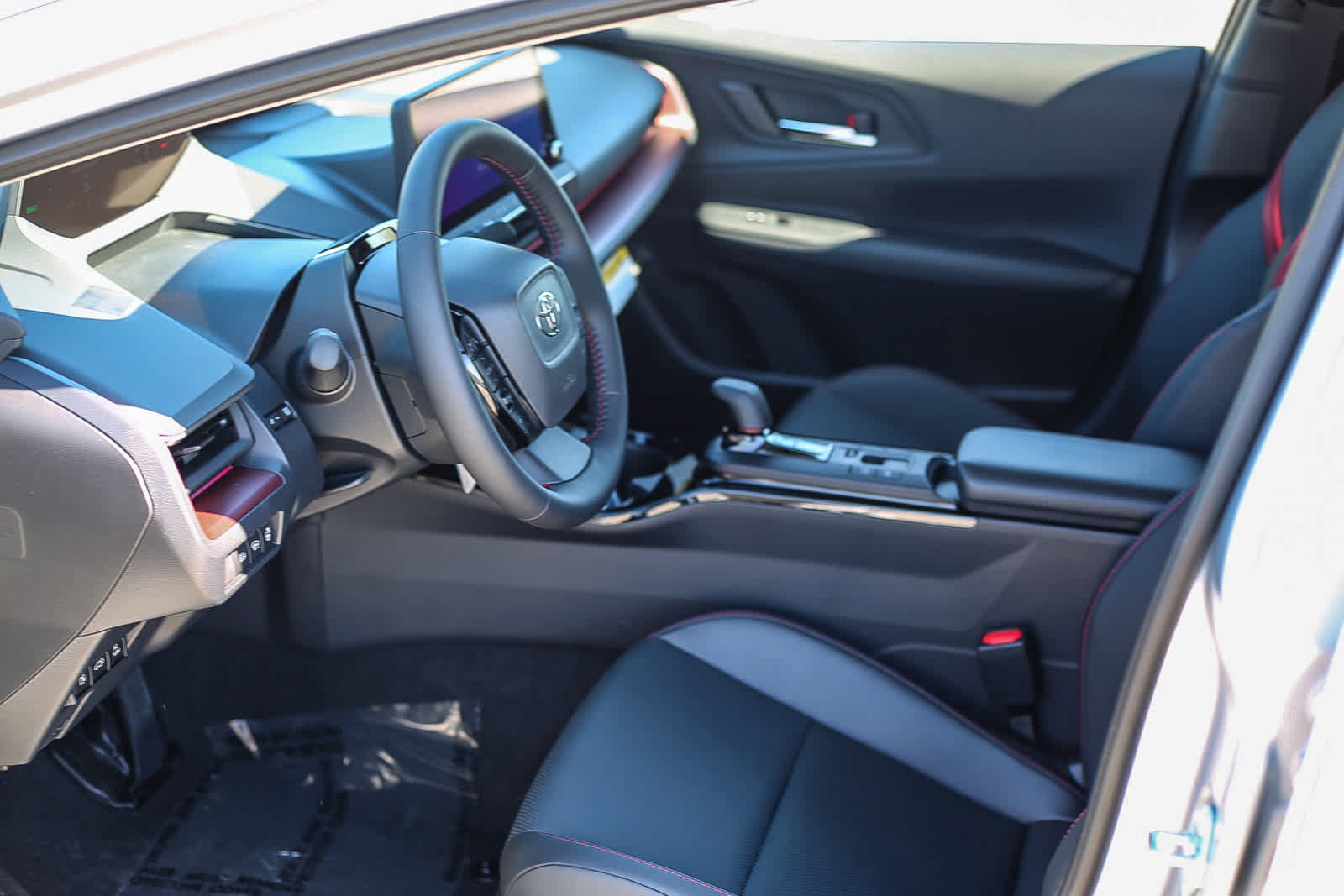 New 2027 Toyota Prius Plug-In Hybrid w/ Limited Premium Package FWD image 19