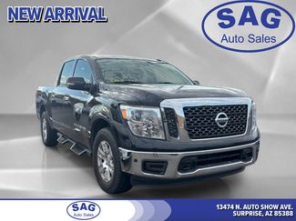 Used 2018 Nissan Titan SV w/ SV Convenience Package AWD/4WD video 1