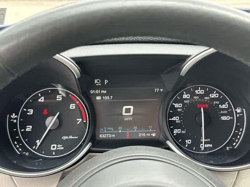 Used 2021 Alfa Romeo Giulia Ti AWD/4WD image 7