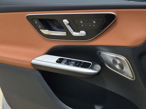 Certified 2026 Mercedes-Benz GLC 300 4MATIC image 16