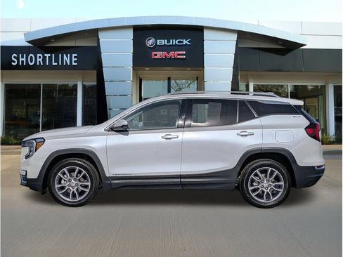 Used 2022 GMC Terrain SLT AWD/4WD image 6