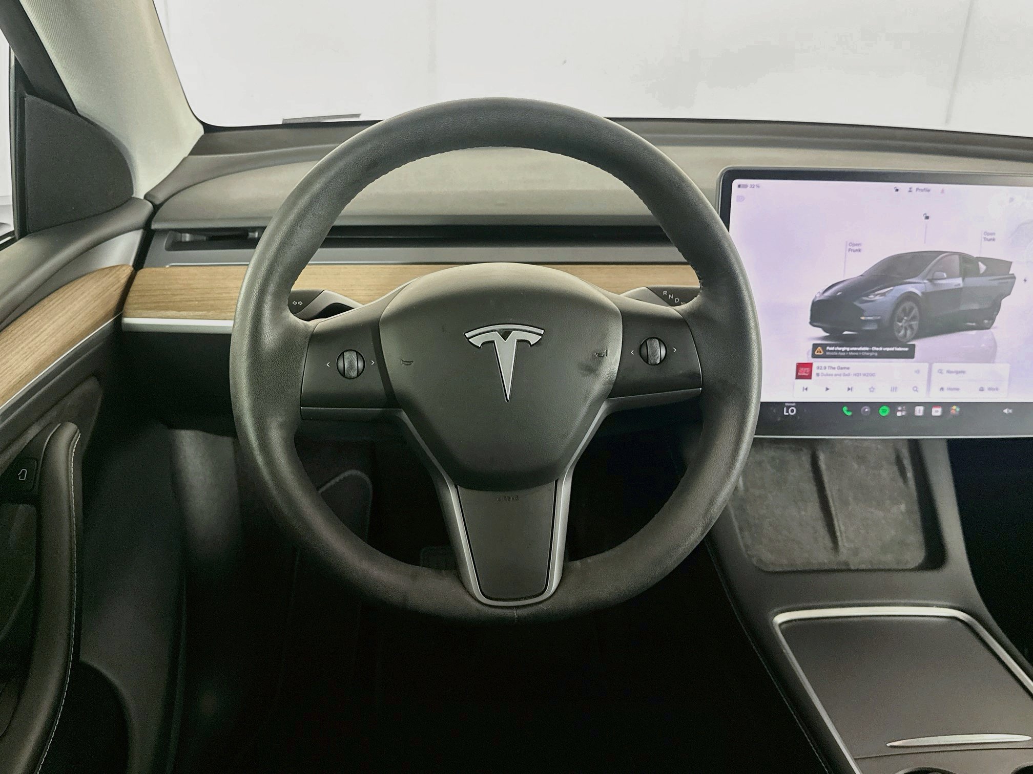 Used 2024 Tesla Model Y Long Range AWD/4WD image 16