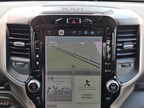 Used 2022 RAM 1500 Laramie w/ Laramie Southwest Edition AWD/4WD image 17