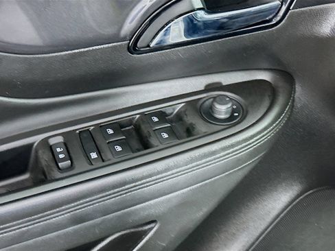 Used 2019 Buick Encore Preferred FWD image 17