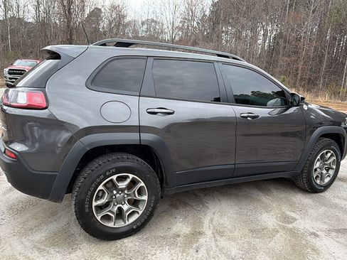 Used 2022 Jeep Cherokee Trailhawk w/ Sound & Nav Group image 8