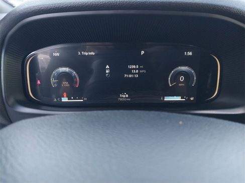 Used 2023 Jeep Wagoneer L Series II image 15