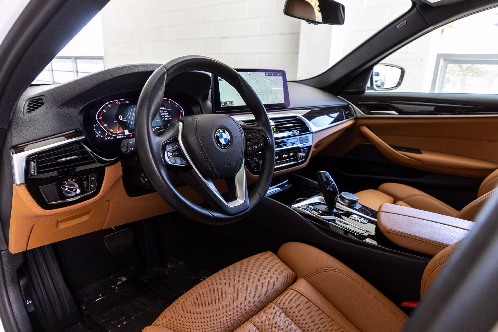 Certified 2023 BMW 530i w/ Premium Package RWD image 15