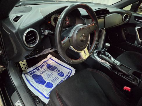 Used 2016 Scion FR-S image 13