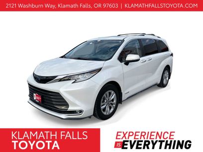 Used 2021 Toyota Sienna Limited