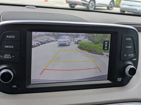 Used 2019 Hyundai Santa Fe SEL FWD image 19