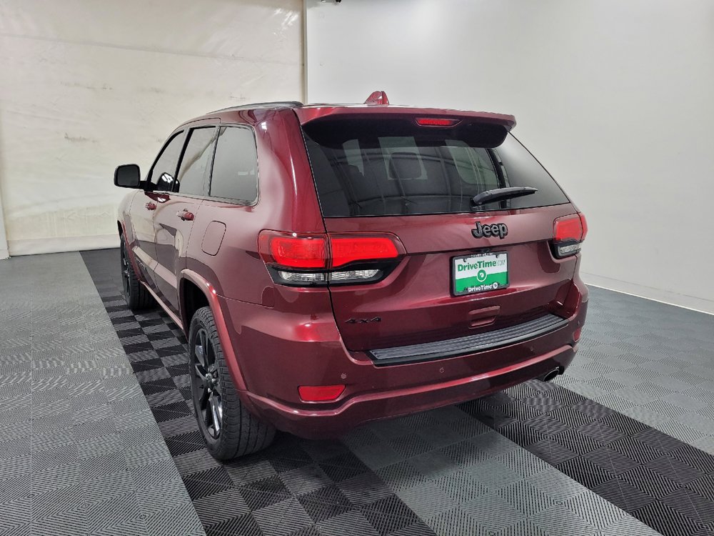 Used 2018 Jeep Grand Cherokee Altitude AWD/4WD image 5