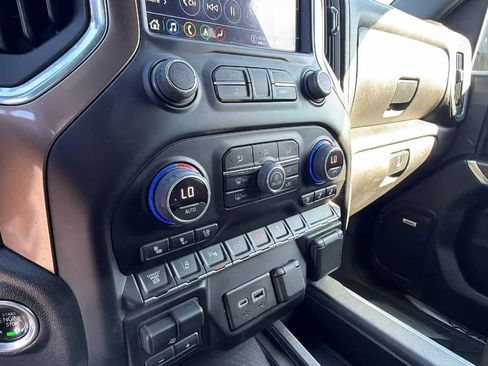 Used 2022 Chevrolet Silverado 3500 High Country w/ Z71 Off-Road Package AWD/4WD image 14