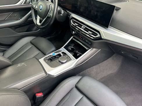 Used 2023 BMW i4 eDrive35 w/ Premium Package RWD image 16