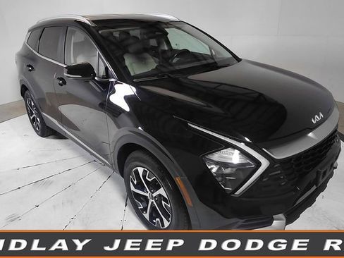 Used 2023 Kia Sportage EX AWD/4WD image 1