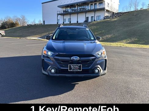 Used 2024 Subaru Outback Premium image 2