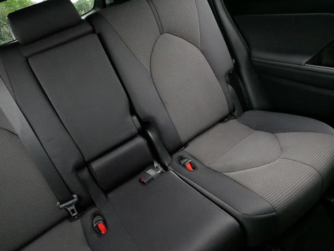 Certified 2024 Toyota Highlander LE AWD/4WD image 14