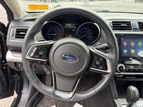 Used 2018 Subaru Legacy 2.5i Limited AWD/4WD image 5