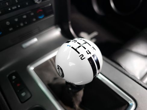 Used 2012 Ford Mustang Shelby GT500 w/ Electronics Pkg image 30