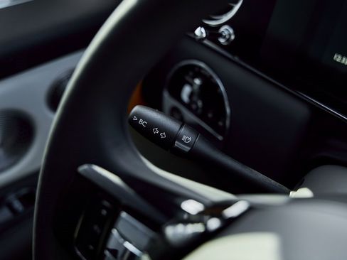 Used 2026 Rolls-Royce Cullinan image 63