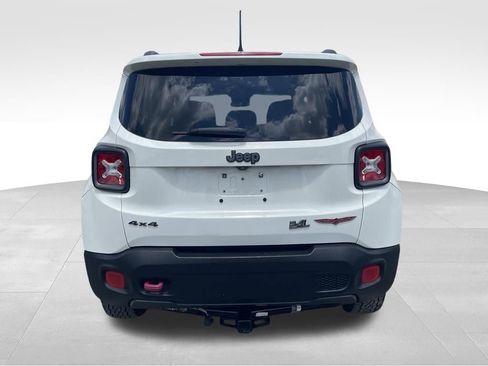 Used 2017 Jeep Renegade Trailhawk AWD/4WD image 14