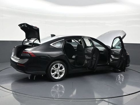 Used 2023 Honda Accord LX image 32