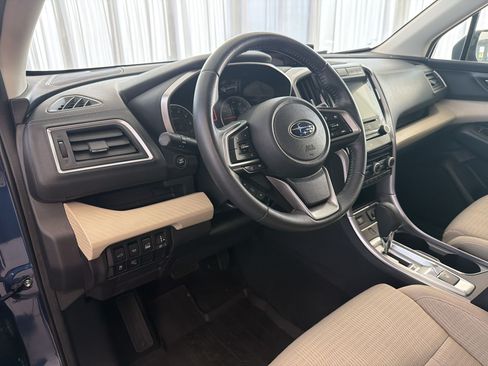 Used 2020 Subaru Ascent Premium w/ Convenience Package AWD/4WD image 4
