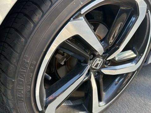 Used 2019 Honda Accord Sport image 11