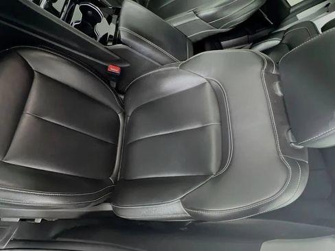 Used 2023 Jeep Grand Cherokee Limited AWD/4WD image 20