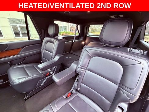 Used 2024 Lincoln Navigator L 4WD image 15