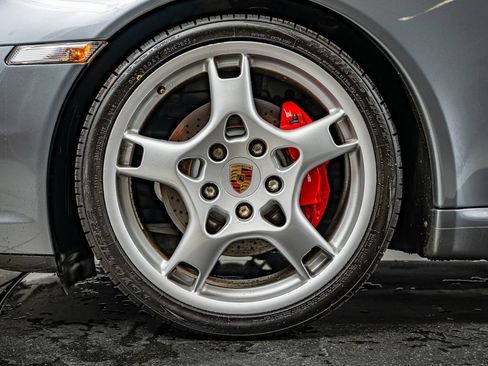 Used 2006 Porsche 911 Carrera S RWD image 14