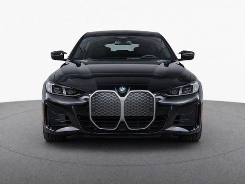 Used 2025 BMW i4 xDrive40i w/ Premium Package AWD/4WD image 2