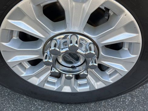 Used 2022 Ford F350 XLT w/ XLT Value Package image 10