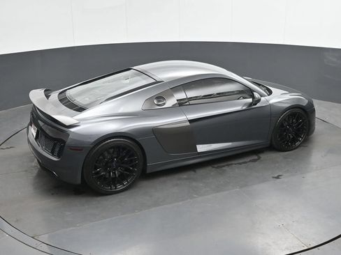 Used 2017 Audi R8 V10 plus AWD/4WD image 31