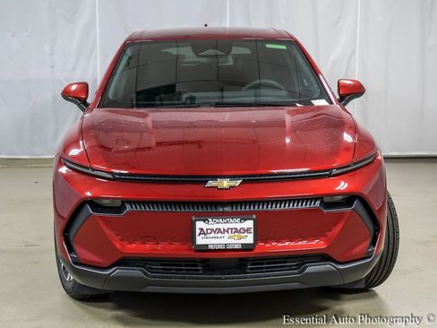 New 2026 Chevrolet Equinox EV LT image 5