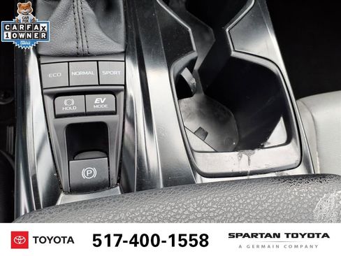 Used 2025 Toyota Camry SE image 22